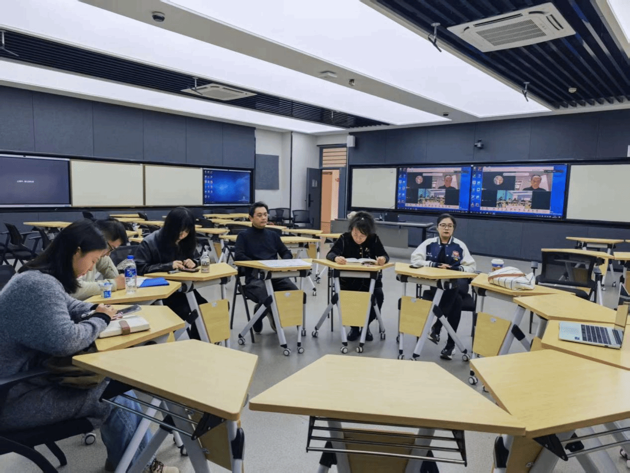 戏剧学院召开系部2025-2026春季学期  教育教学研讨会